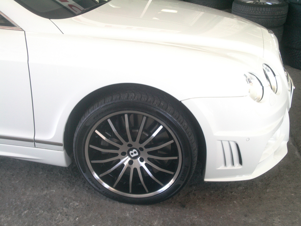 Giovanna Martuni (Machined Face) on Bentley